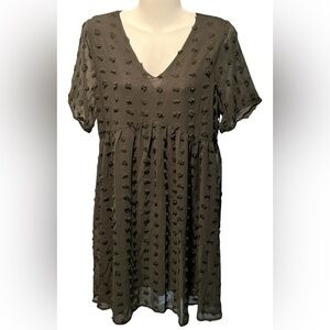 OURS Hunter Green Sheer Short Sleeve V Neck Polka Dot Baby Doll Dress - Small